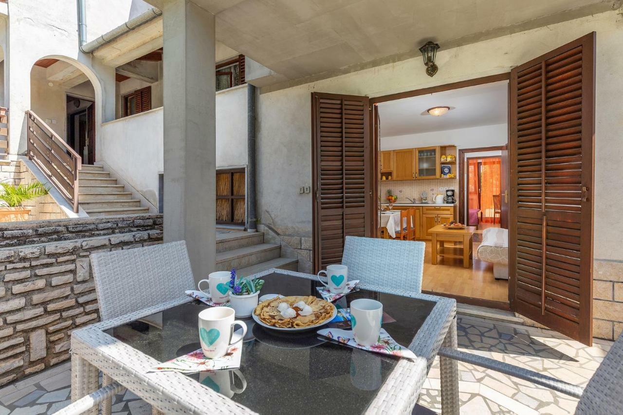 Apartments Rita Porec Ngoại thất bức ảnh
